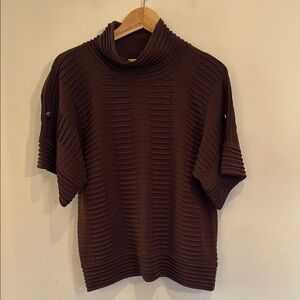 SoCa by St. John Brown Textured Short Sleeve Sweater